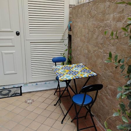 La Stanza Di Penelope Apartment Naples Luaran gambar